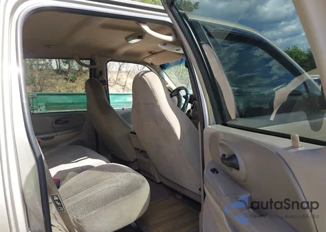 2001 Ford F-150 King Ranch Edition/Lariat/Xlt from USA, damaged, VIN 1FTRW08L11KF26390